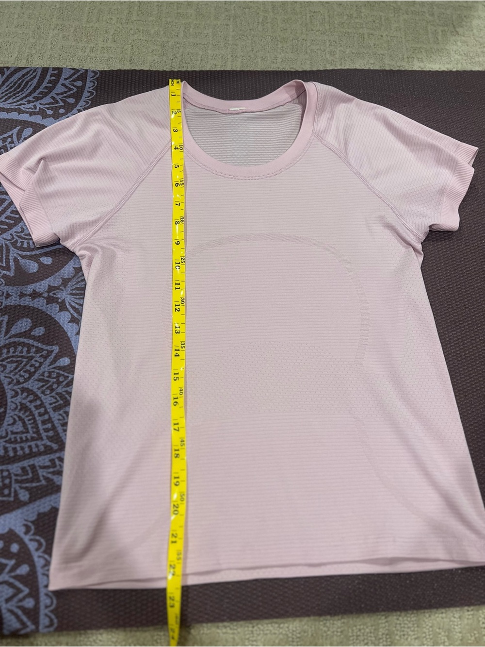 lululemon swiftly Light purple pink (grape purple) Short-Sleeve Performance Tee